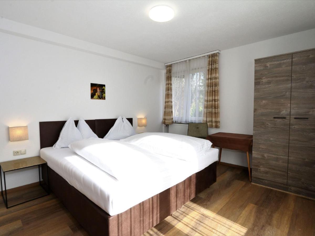 Holiday Home Bergheim, Fuegen Ngoại thất bức ảnh